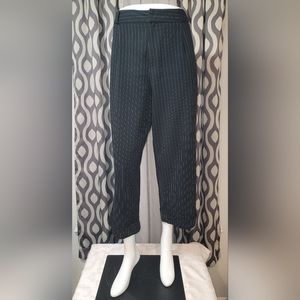 Covington Women's Navy Pin Stripe Cuffed Businesswear Casual Capris 16W